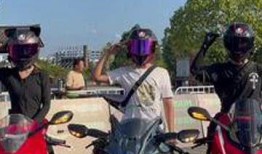 爆料机车博主视频下载安装,轻松掌握技巧，畅享精彩内容